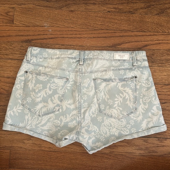 Paisley pattern Hart Denim Jean shorts - Picture 2 of 4